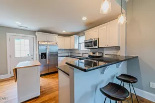 410 Bledsoe Ave, Raleigh, NC 27601 - Photo 23
