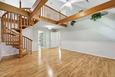 11905 Appaloosa Run E, Raleigh, NC 27613 - Photo 5