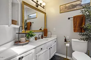 4 Icon Ct, Durham, NC 27703 - Photo 17