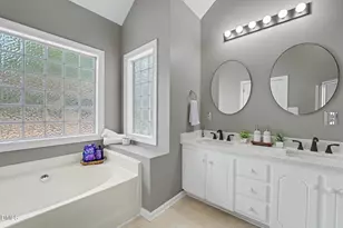 212 Mitchell Ave, Clayton, NC 27520 - Photo 13