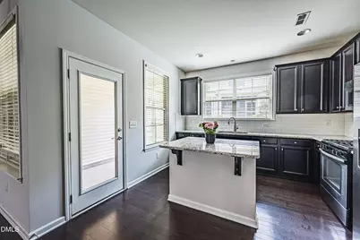 1124 Contessa Drive, Cary, NC 27513 - Photo 11