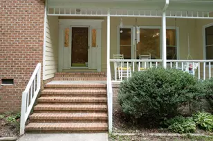 6512 Bakersfield Dr, Raleigh, NC 27606 - Photo 3