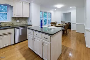 6512 Bakersfield Dr, Raleigh, NC 27606 - Photo 15