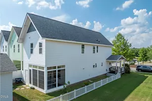 96 Summersweet Ln, Chapel Hill, NC 27516 - Photo 7