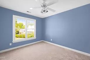 805 Cricketfield Ln, Cary, NC 27518 - Photo 27