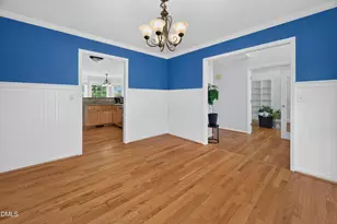 8317 Hobhouse Cir, Raleigh, NC 27615 - Photo 9
