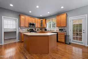 517 Panthers Run Dr, Durham, NC 27713 - Photo 17