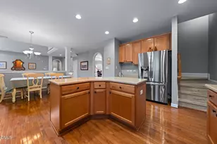 517 Panthers Run Dr, Durham, NC 27713 - Photo 19