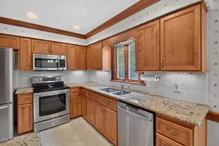 6125 Iris Dr, Raleigh, NC 27612 - Photo 23