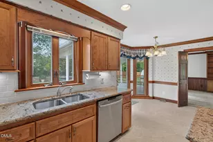 6125 Iris Dr, Raleigh, NC 27612 - Photo 25