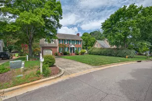 6125 Iris Dr, Raleigh, NC 27612 - Photo 45