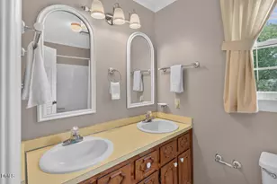 6125 Iris Dr, Raleigh, NC 27612 - Photo 39