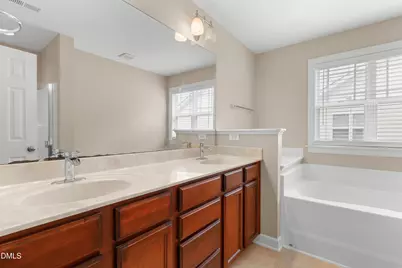 2007 Fieldhouse Avenue, Raleigh, NC 27603 - Photo 19