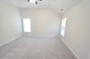 8717 Springhouse Ln, Raleigh, NC 27617 - Photo 19