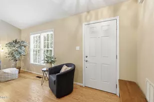 5904 Westborough Dr, Raleigh, NC 27612 - Photo 9