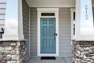 212 Birdsgrove Ct, Cary, NC 27519 - Photo 3