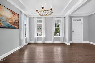 212 Birdsgrove Ct, Cary, NC 27519 - Photo 9