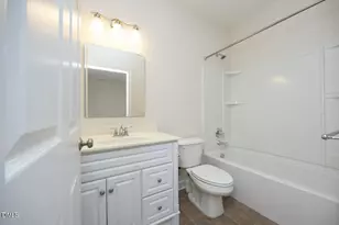 335 Bridgegate Dr, Cary, NC 27519 - Photo 19