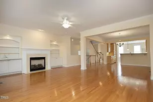 335 Bridgegate Dr, Cary, NC 27519 - Photo 7