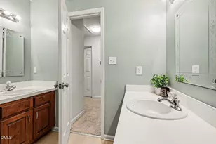 302 Hutchins Dr, Garner, NC 27529 - Photo 25
