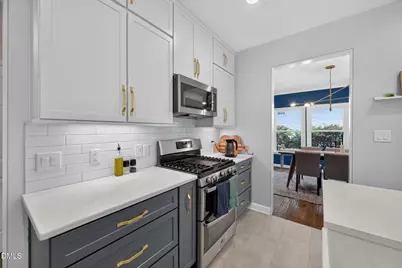 2449 Deanwood Drive, Raleigh, NC 27615 - Photo 23