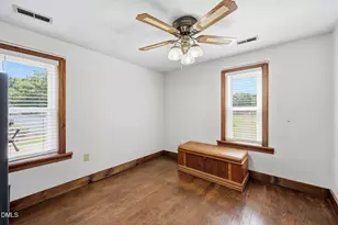 734 S Wakefield St, Zebulon, NC 27597 - Photo 29