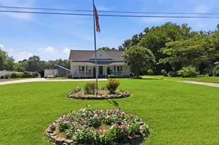 734 S Wakefield St, Zebulon, NC 27597 - Photo 3