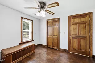 734 S Wakefield St, Zebulon, NC 27597 - Photo 31