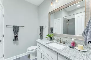 100 Chenette Ct, Cary, NC 27519 - Photo 19