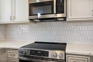 320 Gray Ave, Durham, NC 27701 - Photo 11