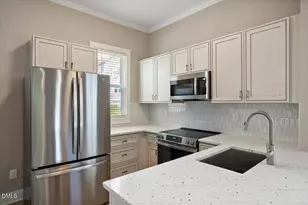 320 Gray Ave, Durham, NC 27701 - Photo 9