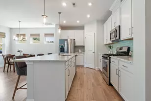 200 Deardom Wy, Chapel Hill, NC 27516 - Photo 9