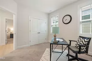 210 Monteith Dr, Chapel Hill, NC 27516 - Photo 17