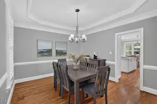 202 Stoneleigh Dr, Cary, NC 27511 - Photo 5