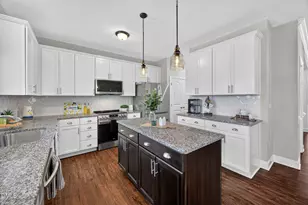 804 Buckner Ct, Fuquay Varina, NC 27526 - Photo 5