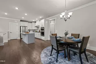 10210 Sablewood Dr, Raleigh, NC 27617 - Photo 9
