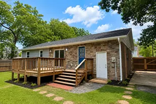 8113 Wynewood Dr, Raleigh, NC 27616 - Photo 15