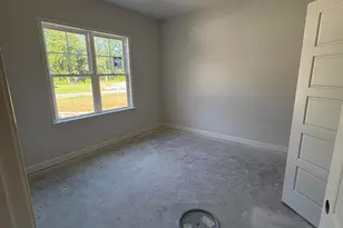3717 Chatsworth Dr, La Grange, NC 28551 - Photo 7