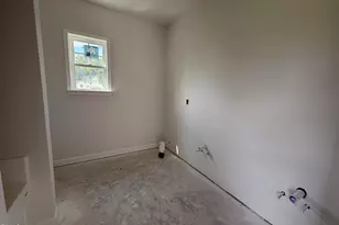 3717 Chatsworth Dr, La Grange, NC 28551 - Photo 9