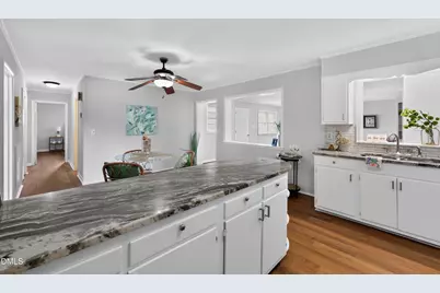 410 Blackmon Street, Four Oaks, NC 27524 - Photo 7