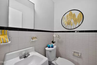 410 Blackmon Street, Four Oaks, NC 27524 - Photo 23