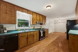 2909 Scuppernong Ln, Durham, NC 27703 - Photo 13