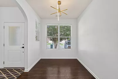 1010 Contessa Drive, Cary, NC 27513 - Photo 9