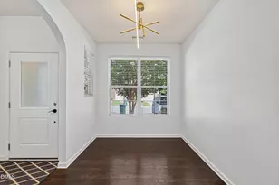 1010 Contessa Dr, Cary, NC 27513 - Photo 9