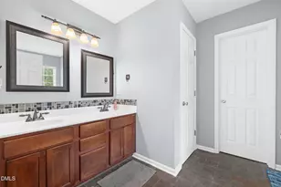 605 Pyracantha Dr, Holly Springs, NC 27540 - Photo 21