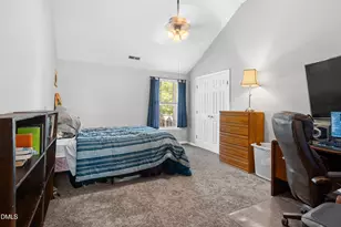605 Pyracantha Dr, Holly Springs, NC 27540 - Photo 15