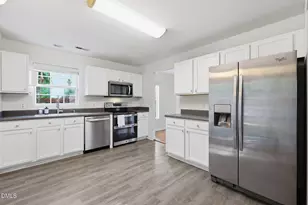 4232 Dalcross Rd, Raleigh, NC 27610 - Photo 11