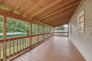 5714 Rolling Meadows Rd, Randleman, NC 27317 - Photo 7