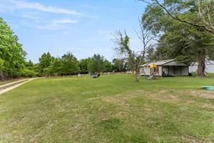 616 Trail End Ln, Newton Grove, NC 28366 - Photo 19