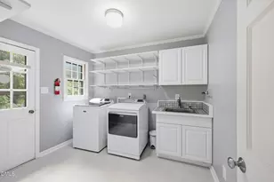 8704 Danbury Cir, Raleigh, NC 27613 - Photo 23